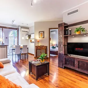 Appartement Prada House - Posto Auto Coperto, Milan