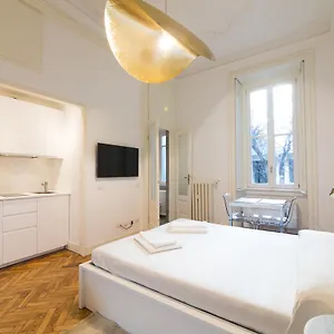 https://milan-castle-bright-studio.italymilanhotels.net